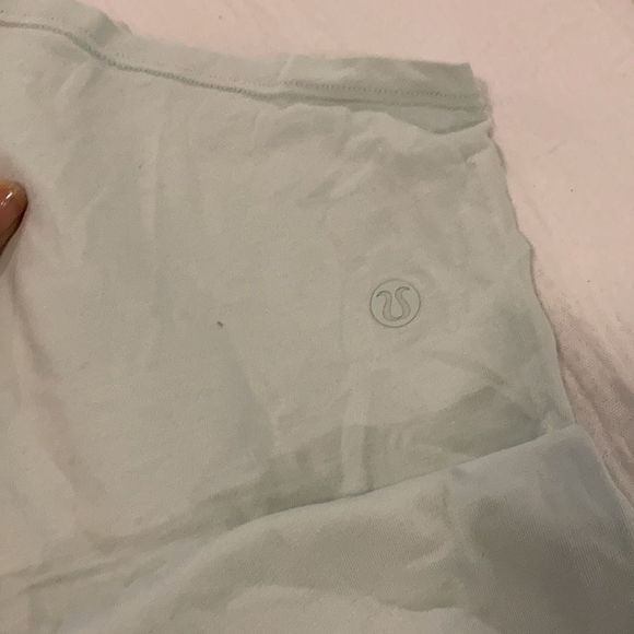 Lululemon tank tops 3 - Picture 2 of 5